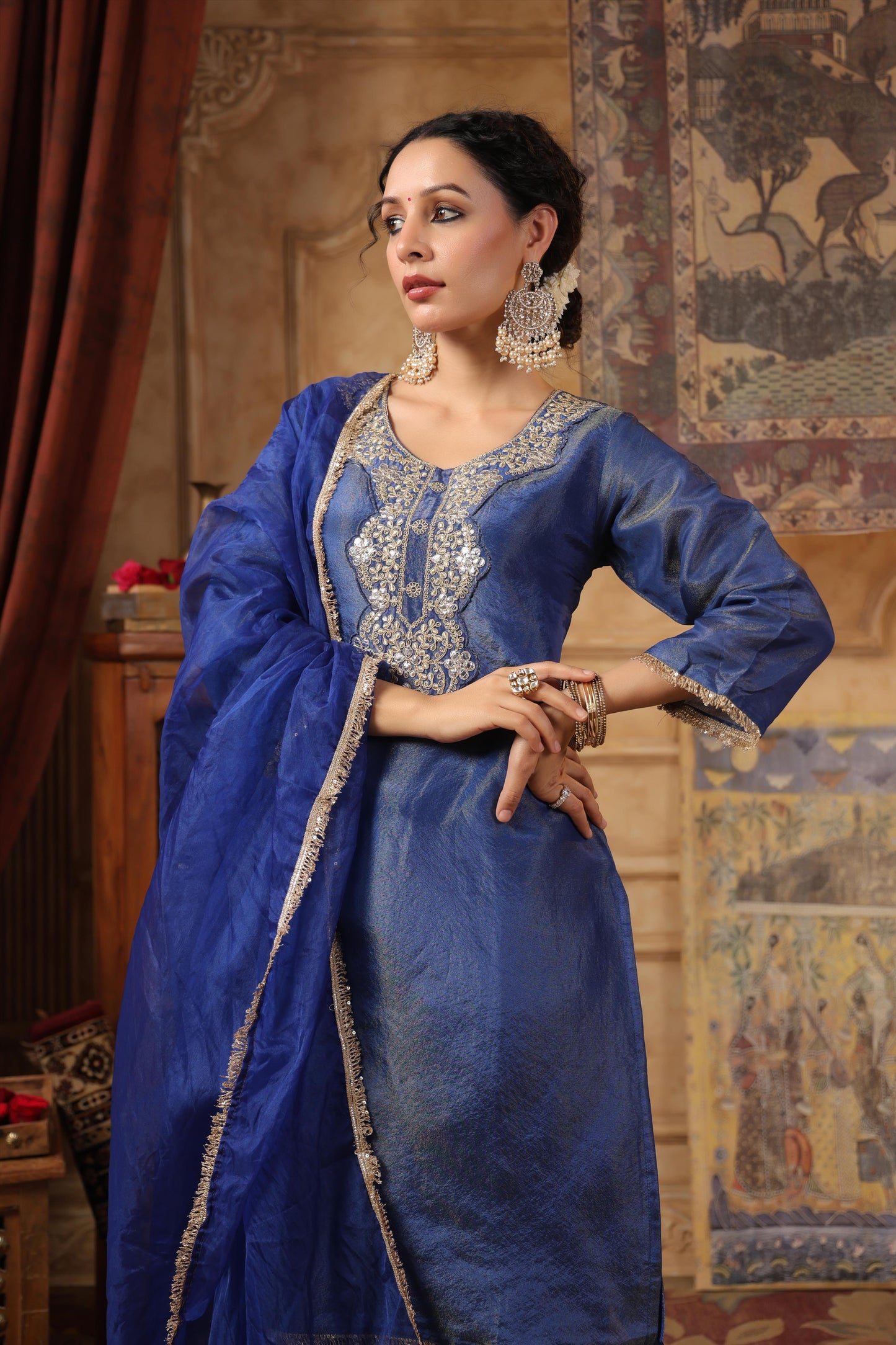 Shimmer Fabric Punjabi Suits