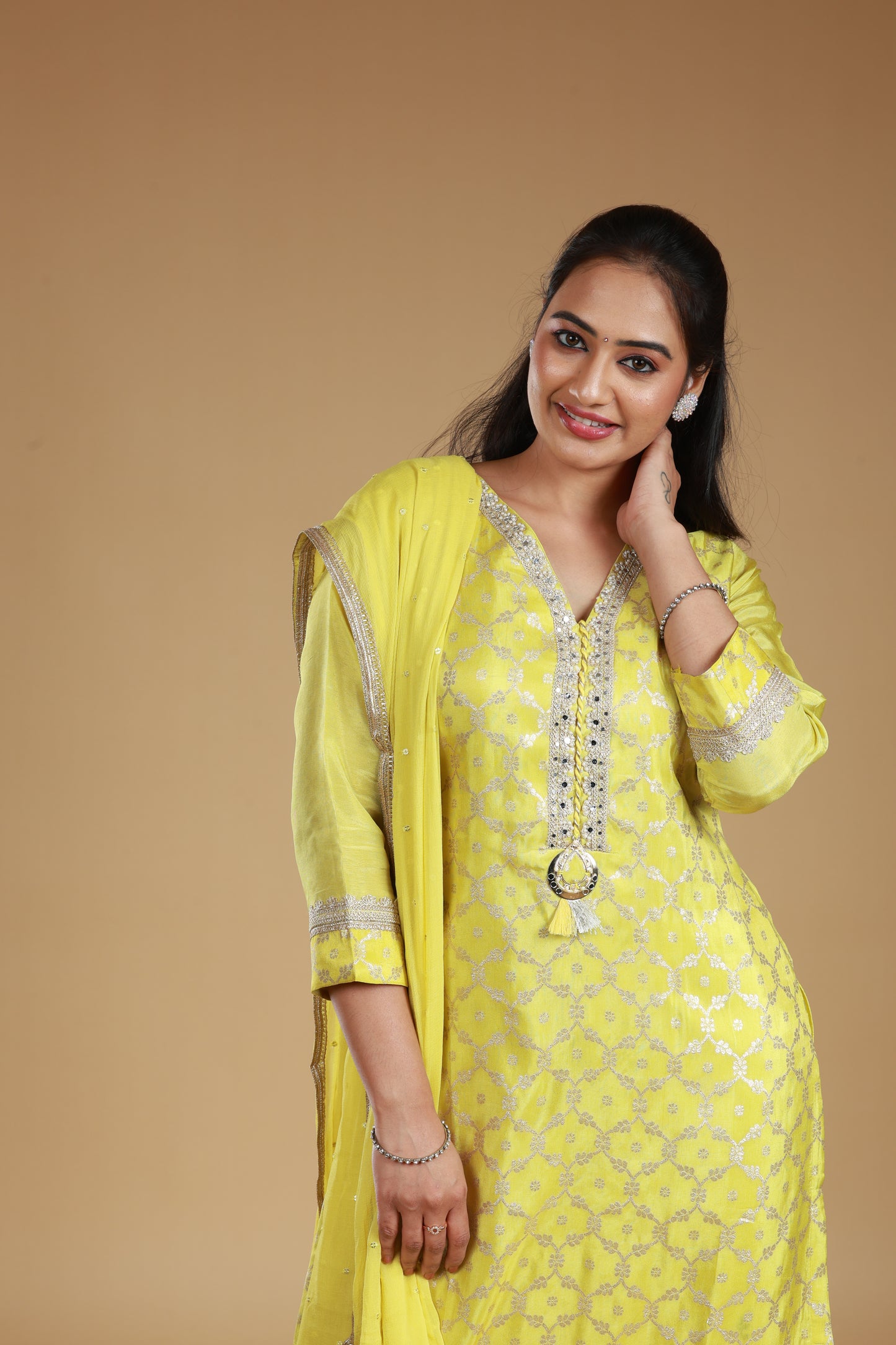 Elegant Semi Banarasi Salwar Suit